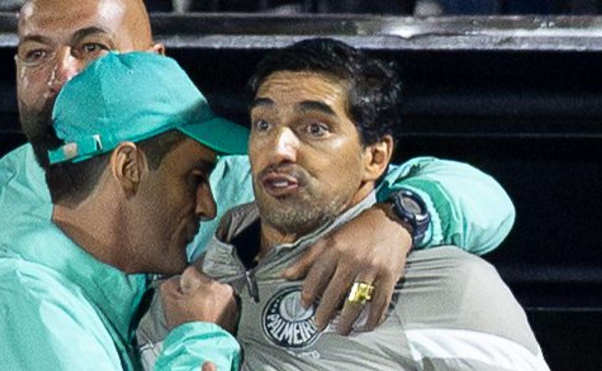 Demissão de Abel Ferreira no Palmeiras foi reprovada por Leila Pereira e elogiada por Tiago Leifert