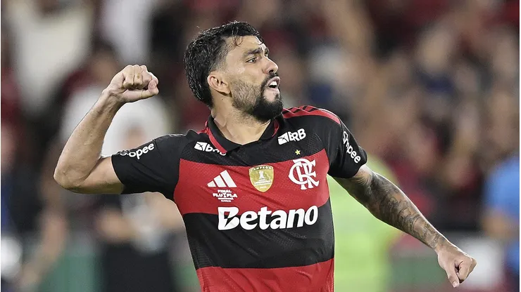 - Paqueta jogador do Flamengo comemora gol marcado de penalti em decisao durante partida contra o Fluminense no estadio Maracana pelo campeonato Carioca 2026.
