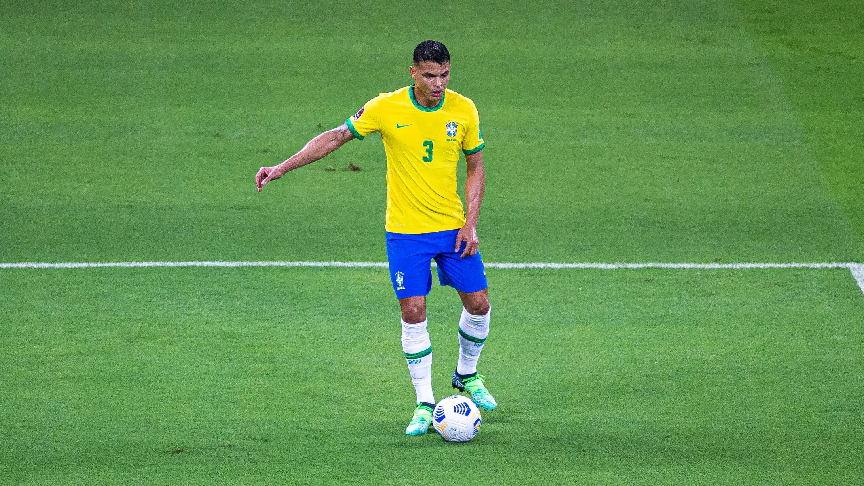 Thiago Silva tem muita experiência com a Seleção - Foto: Alessandra Torres/AGIF.