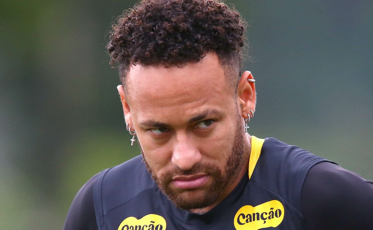 Neymar perde chance de impressionar Ancelotti de olho na Copa do Mundo e gera insegurança na CBF