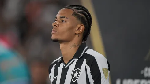 Volante deu a sua opinião – Foto: Thiago Ribeiro/AGIF.
