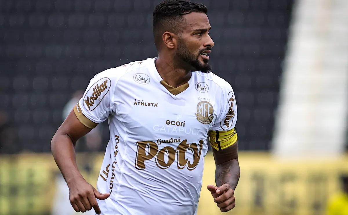 Reinaldo Rianto Reinaldo volta a enfrentar o Santos após brilho de 2025