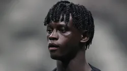 Cissé se machucou ainda no primeiro tempo diante do Cruzeiro