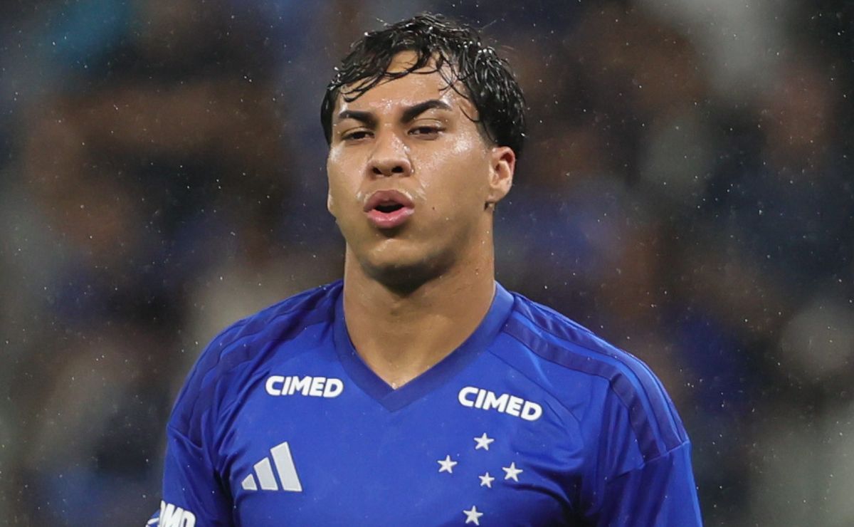 Tite se preocupa e Kaio Jorge é mais um desfalque para Flamengo x Cruzeiro pelo Brasileirão