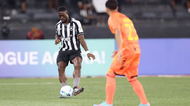 Botafogo x Barcelona-EQU na pré-Libertadores.