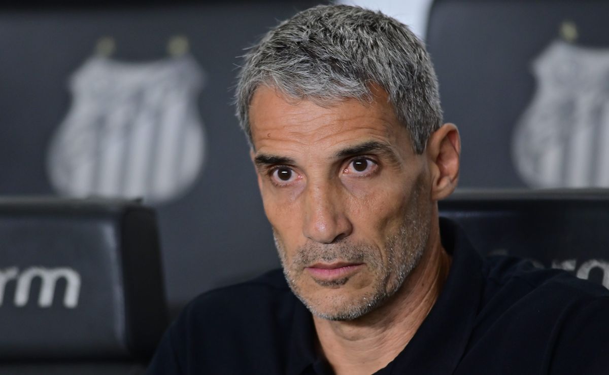 Santos reage após mudanças de Vojvoda e Gabigol marca duas vezes no empate diante do Mirassol