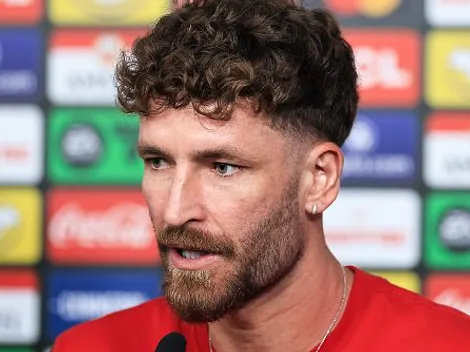 Léo Pereira projeta 1° reencontro com Gerson pelo Brasileirão