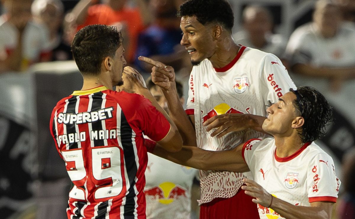 Série A concentra maioria das 64 transferências nacionais enquanto Série B tem menor participação no mercado