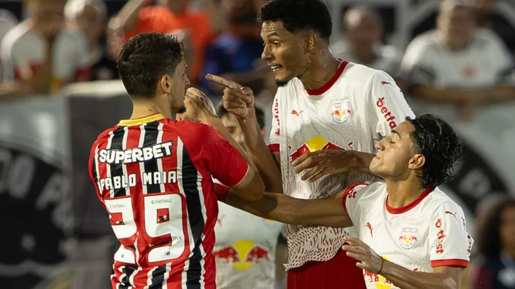 Série A concentra maioria das 64 transferências nacionais enquanto Série B tem menor participação no mercado - Foto Joisel AmaralAGIF