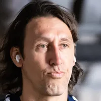 Cássio mira melhorar retrospecto na carreira contra o Flamengo