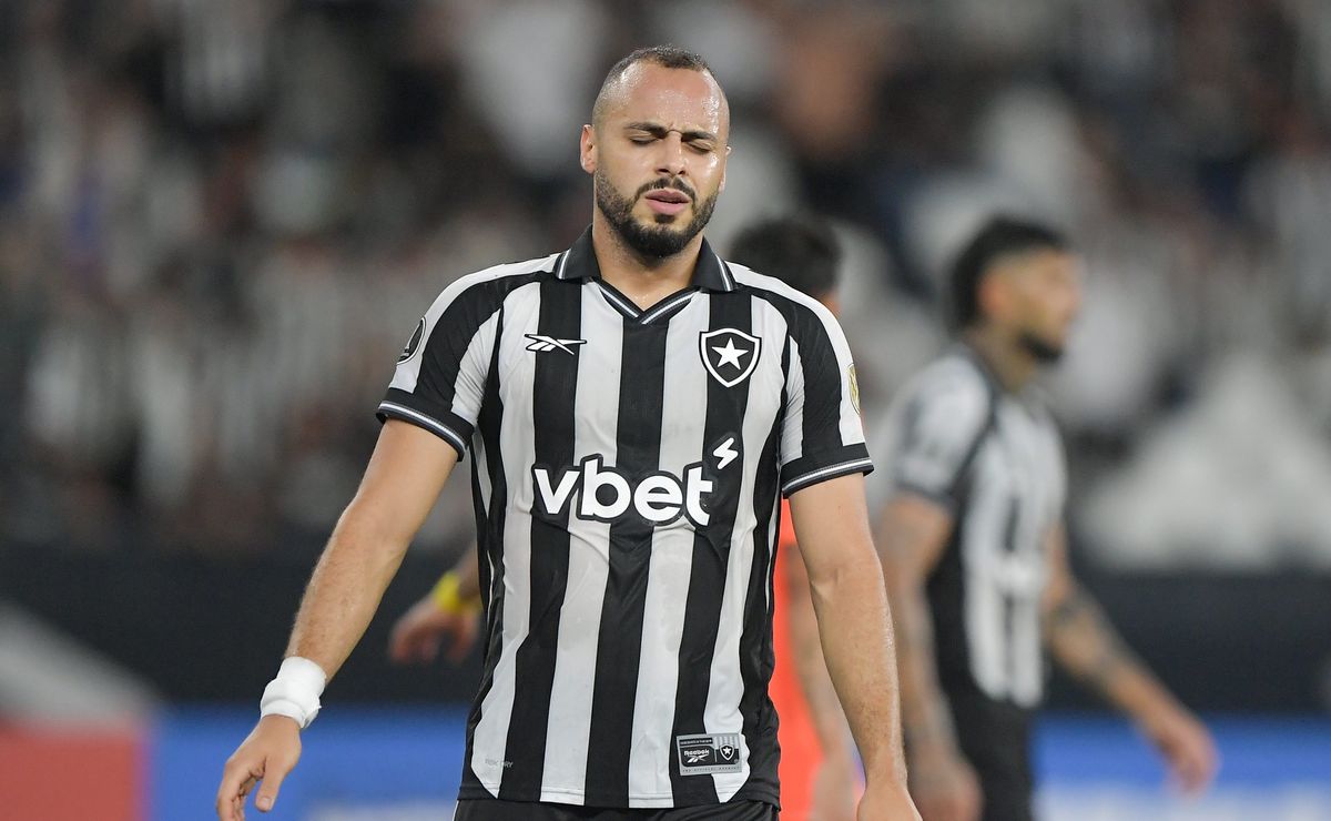 Botafogo amarga mais uma eliminação e tem mais derrotas do que vitórias nesta temporada