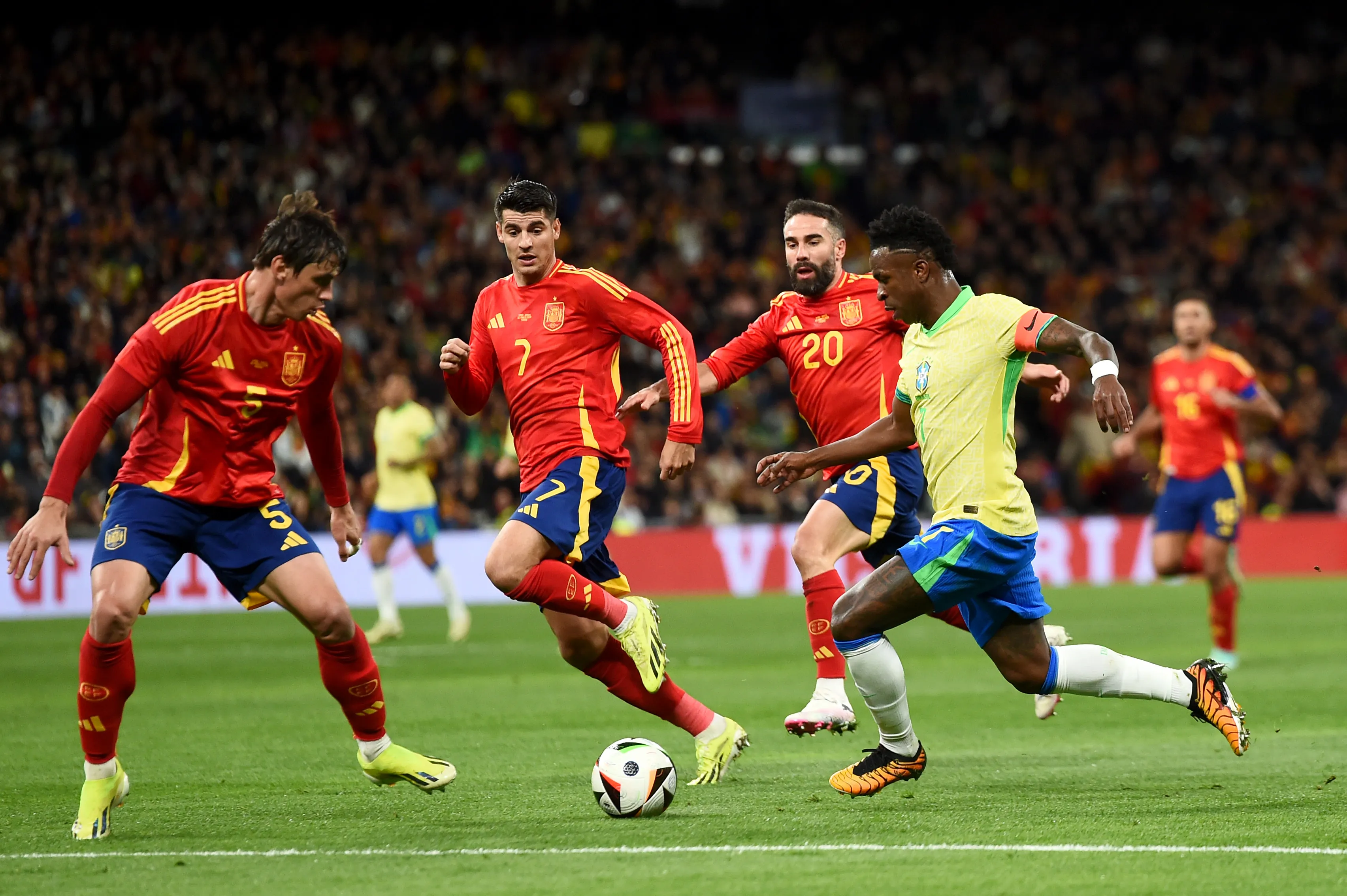 Espanha x Brasil. (Photo by Denis Doyle/Getty Images)