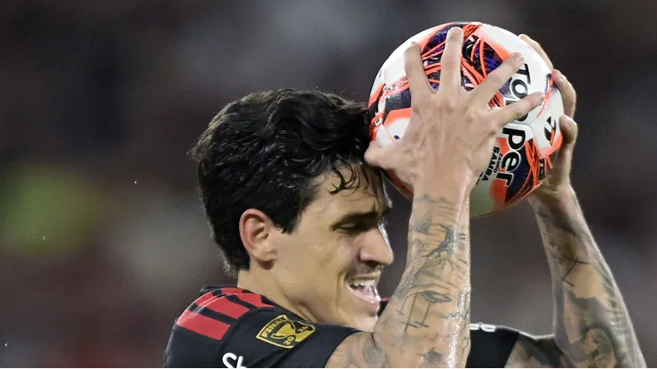 Pedro durante partida do Campeonato Carioca.