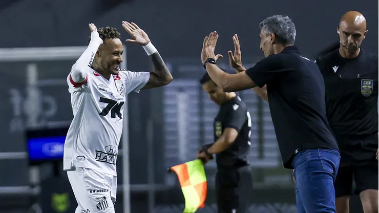 Treinador decidiu abrir o jogo - Foto: Ricardo Moreira/Getty Images.