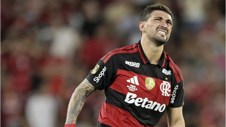 Flamengo precisa da vitória contra o Cruzeiro para subir na tabela do Brasileirão