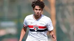 Destaque da base do São Paulo, Gustavo Zabarelli entra na mira de gigantes europeus. Foto: Miguel Schincariol / São Paulo FC