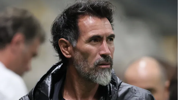 Eduardo Domínguez vê melhora, mas pede evolução do Atlético-MG.