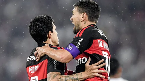 Pedro e Arrascaeta se destacam em vitória do Flamengo sobre o Cruzeiro
