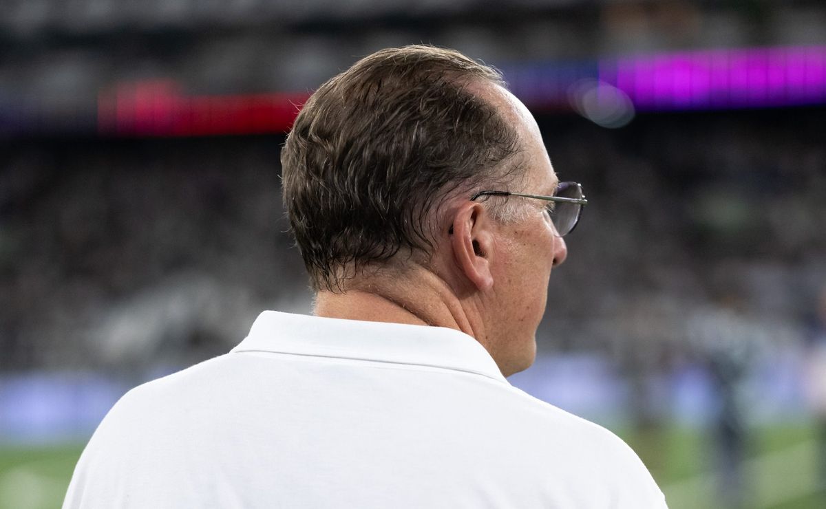 Textor toma decisão imediata no Botafogo e vai se reunir no Nilton Santos para tentar diminuir pressão