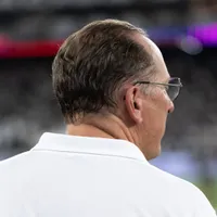 Textor prepara nova reunião para diminuir a pressão