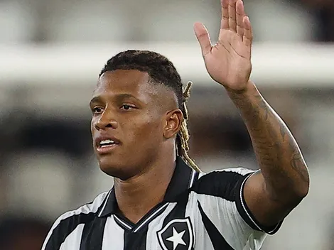 Volta de Danilo ao Palmeiras continua sendo desejo da Leila