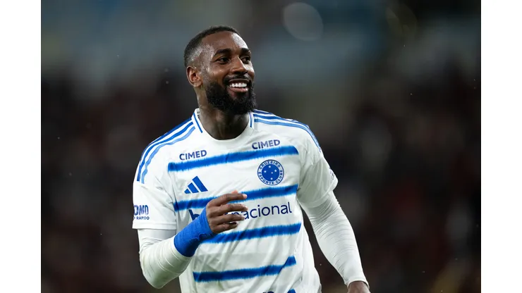 RJ - RIO DE JANEIRO - 11/03/2026 - BRASILEIRO A 2026, FLAMENGO X CRUZEIRO - Gerson jogador do Cruzeiro durante partida contra o Flamengo no estadio Maracana pelo campeonato Brasileiro A 2026. Foto: Jorge Rodrigues/AGIF