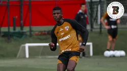 Arboleda treinando no CT - Foto: Anuar Sayed / São Paulo FC