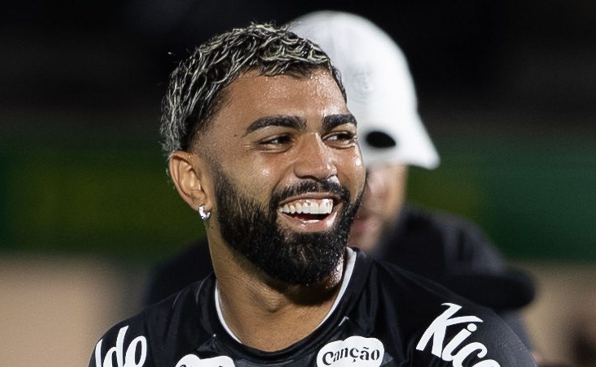Gabigol pode desbancar Ricardo Oliveira no top-3 dos principais artilheiros do Santos no século