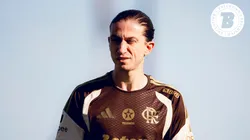 Filipe Luís está livre no mercado após deixar o comando do Flamengo - Foto: Fotos: Adriano Fontes/Flamengo