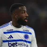 Após ser vaiado e xingado, Gerson se posiciona