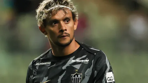 Meio-campista deu a sua opinião – Foto: Gilson Lobo/AGIF.
