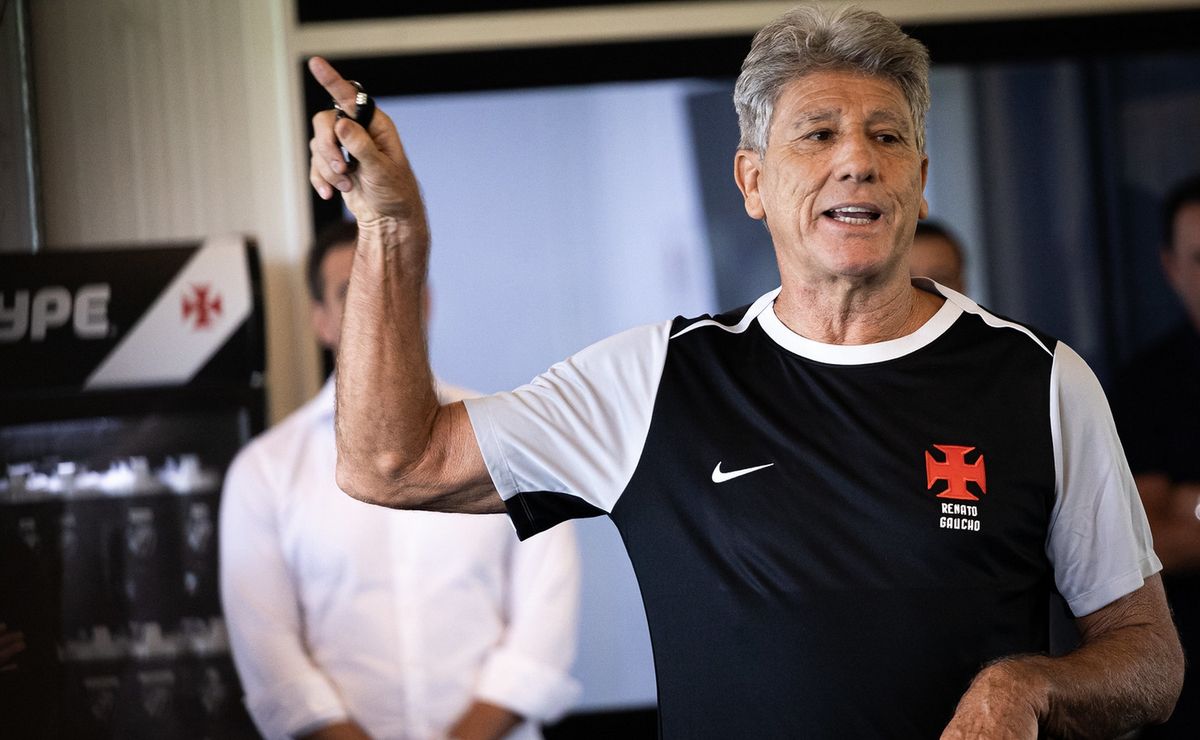 Renato Gaúcho deve promover mudança tática na provável escalação em sua estreia pelo Vasco contra o Palmeiras