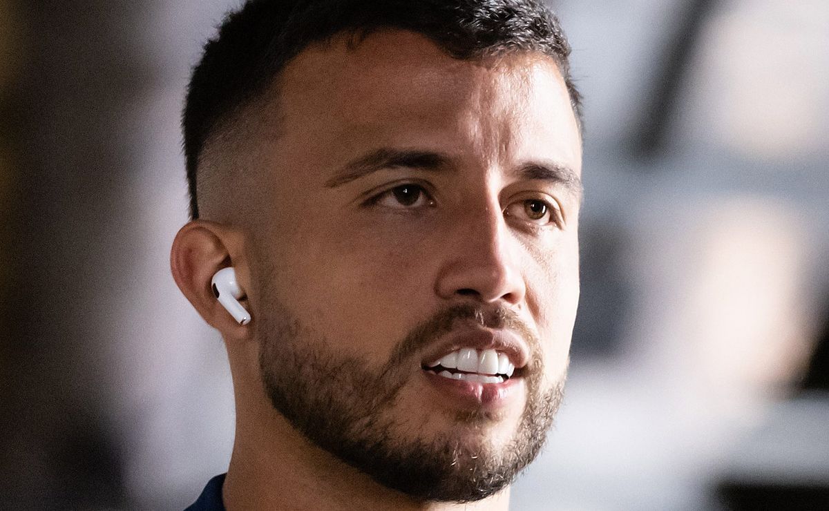 Matheus Henrique aponta injustiça em Flamengo x Cruzeiro e sai em defesa de Tite: “Conjunto da obra”