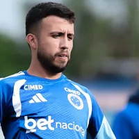 Matheus Henrique chama torcedores para clássico do Cruzeiro no feminino
