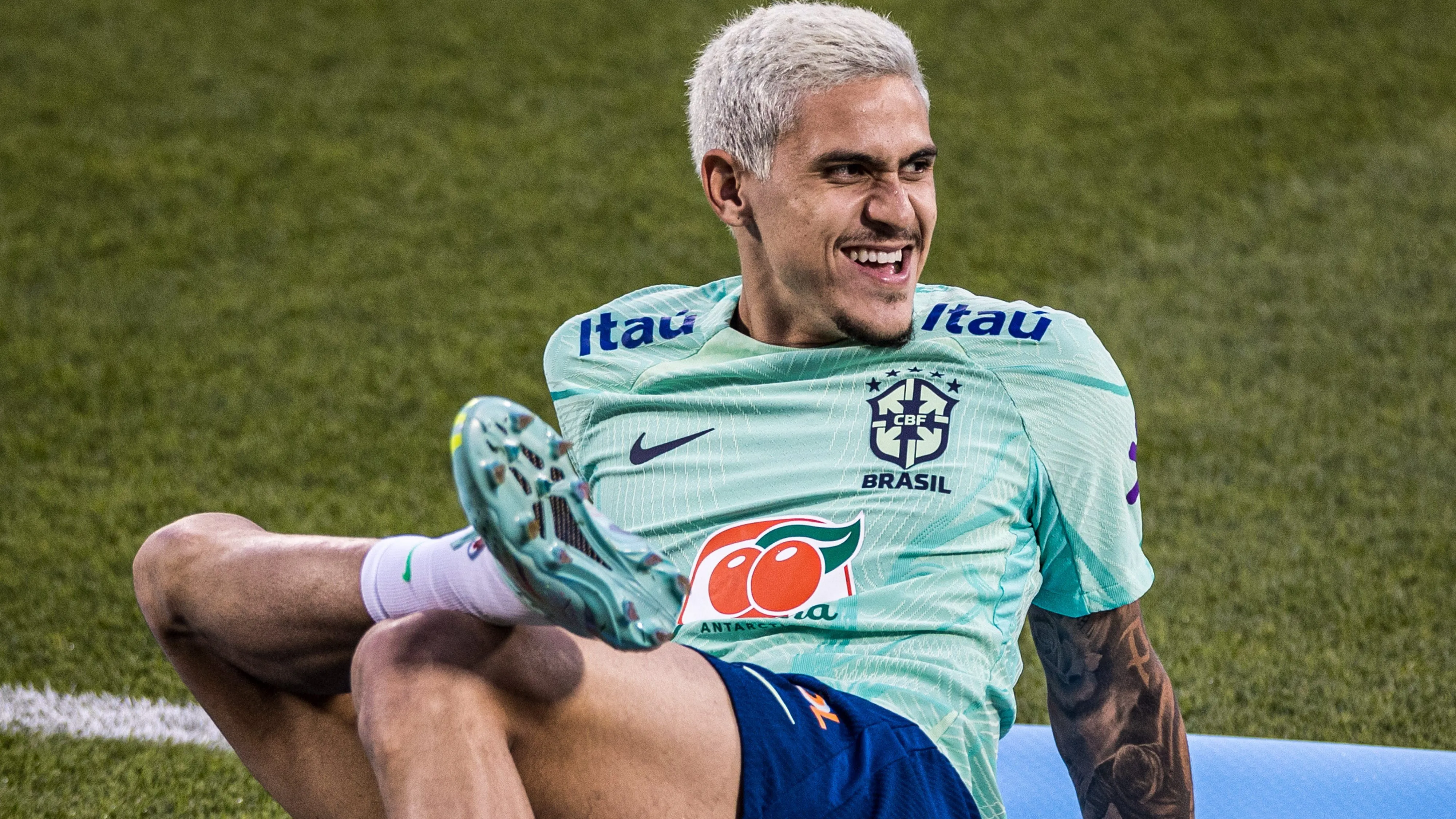 Pedro durante treino da Seleção na Copa do Mundo no Catar. Foto: Pedro Martins/AGIF
