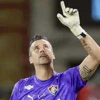 Júlio César não descarta convocação de Fábio, do Fluminense, para a Copa