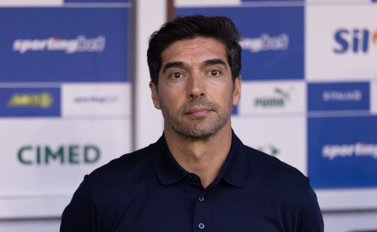 Vasco enfrenta o Palmeiras no Brasileirão e tenta quebrar tabu: nunca venceu Abel Ferreira