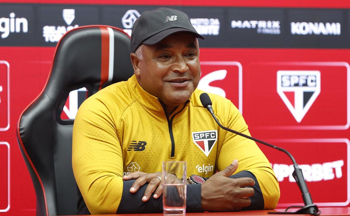 Roger Machado estreará com vitória em São Paulo x Chapecoense, na previsão da inteligência artificial