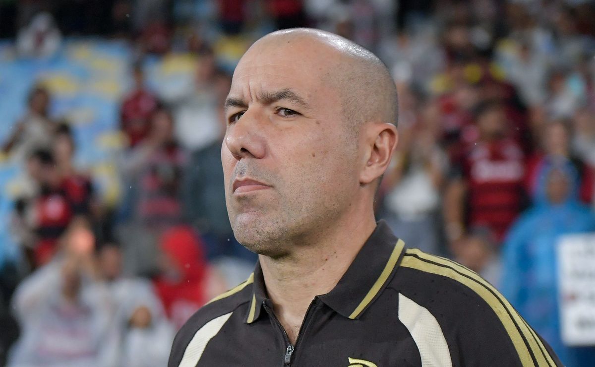 Leonardo Jardim provoca o Cruzeiro após vitória no Maracanã e afirma: “Sou 200% Flamengo”