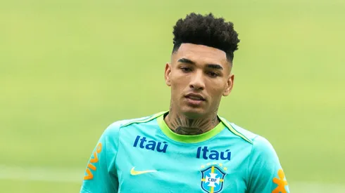 Igor Jesus durante treino pela Seleção.