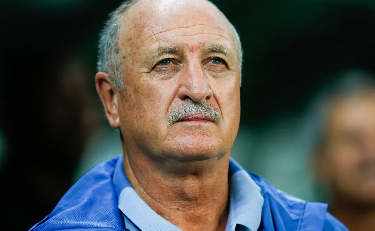 Universidad de Chile mira Felipão como possível substituto e Grêmio pode perder seu treinador