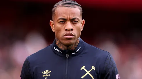 Zagueiro tem o futuro incerto – Foto: Alex Pantling/Getty Images.