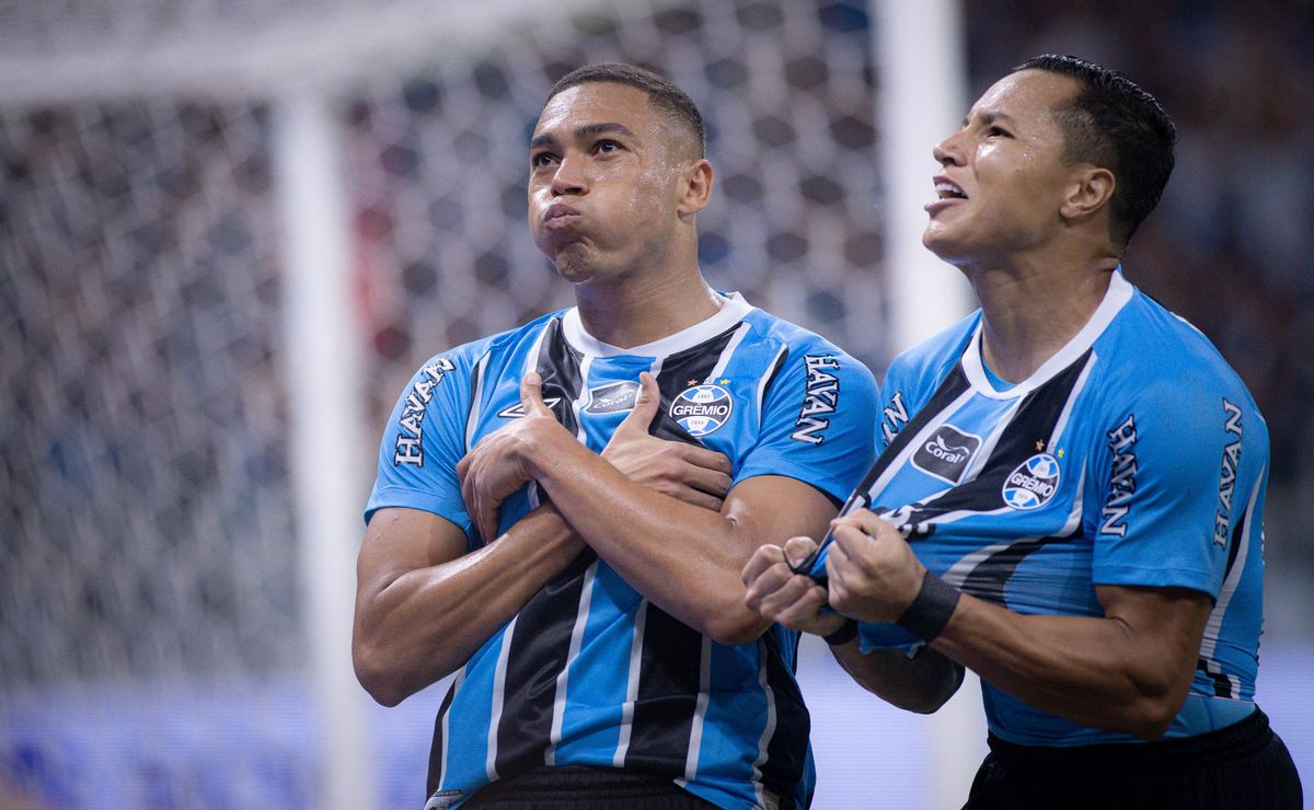 Carlos Vinícius tem mais gols que todo o ataque do Red Bull Bragantino em 2026