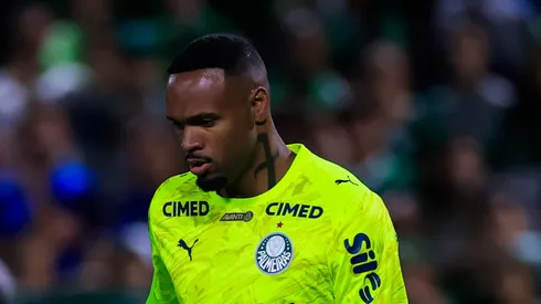 Carlos Miguel, goleiro do Palmeiras 
