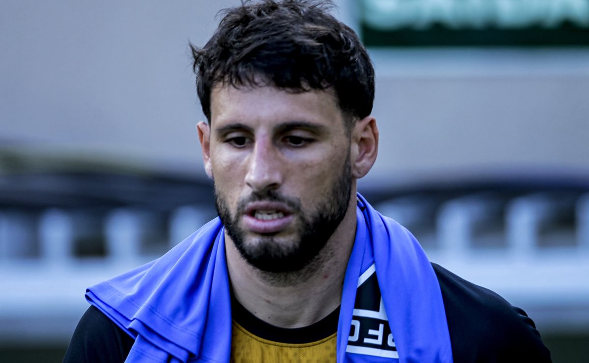 Calleri ressalta importância do trabalho de Crespo para São Paulo assumir a liderança do Brasileirão