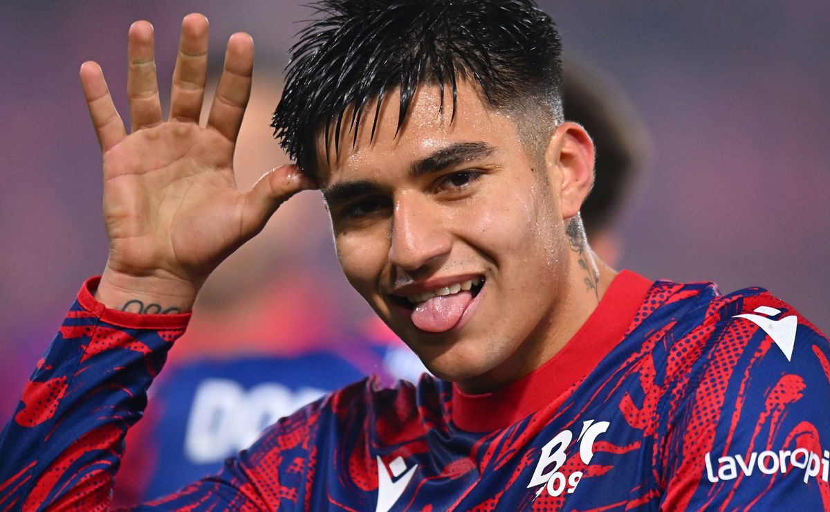 Arsenal entra na briga com o Flamengo por Santiago Castro e Bologna quer R$ 242 milhões