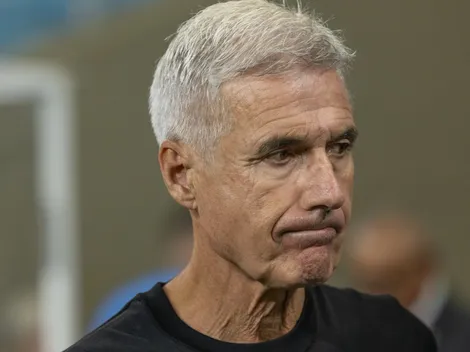 Luís Castro detalha momento de dificuldade nos bastidores do Grêmio
