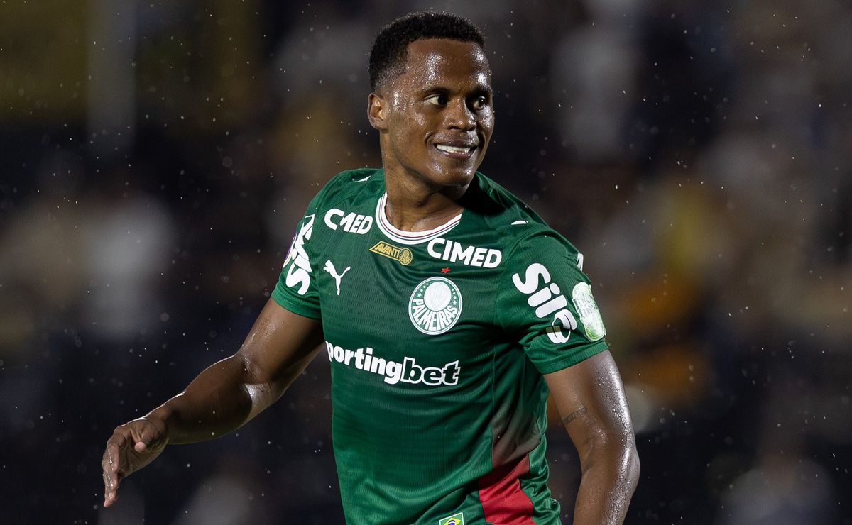 Jhon Arias não empolga após 34 dias no Palmeiras e culpado escolhido pela torcida é Abel Ferreira