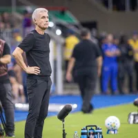 O que Luís Castro revelou após empate do Grêmio