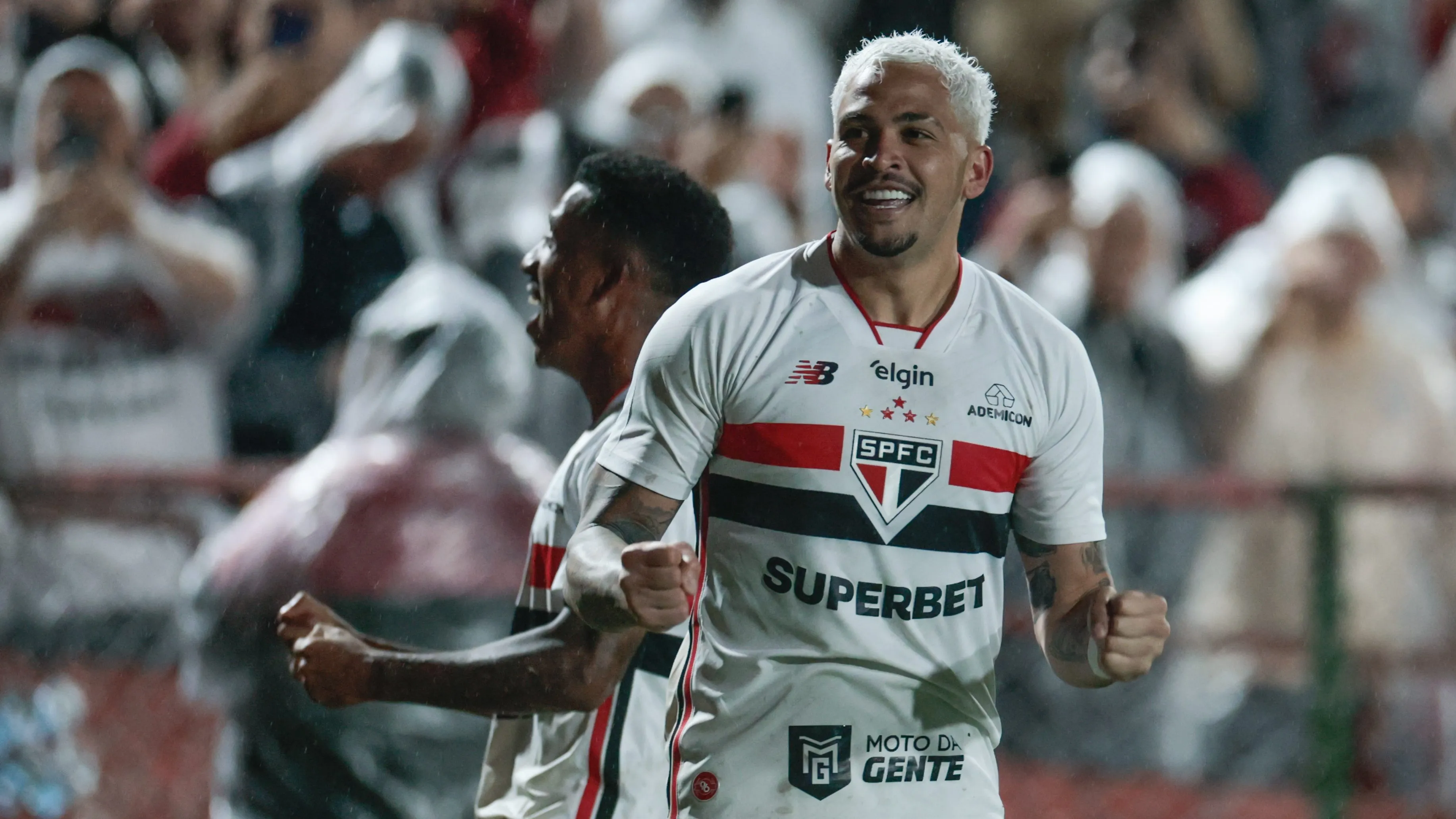 Luciano tem 7 participações em gols em 2026 - Foto: Marcello Zambrana/AGIF.